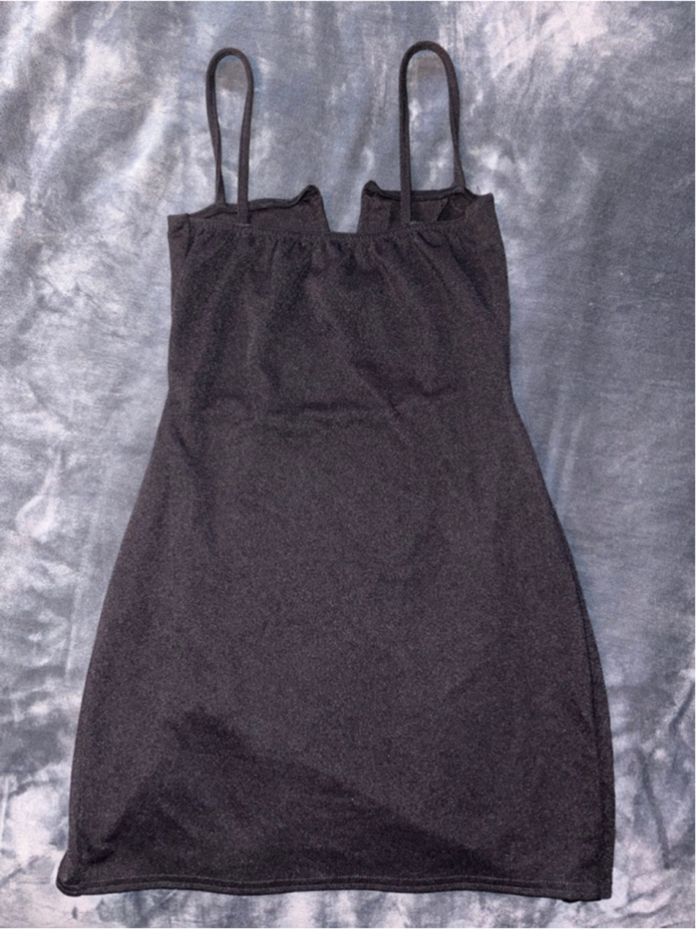PLT Bodycon Dress with V Neck Detail and Thigh Slit - Picture 4 of 6